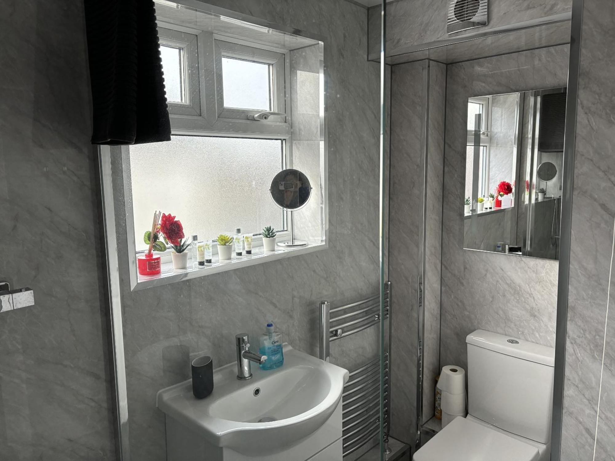 Villa Cosy Corner - 2 Beds, Free Parking, Next To Southampton General Hospital Exterior foto